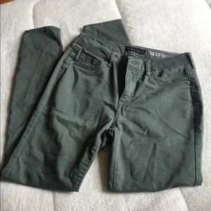 Aeropostale Women’s pants